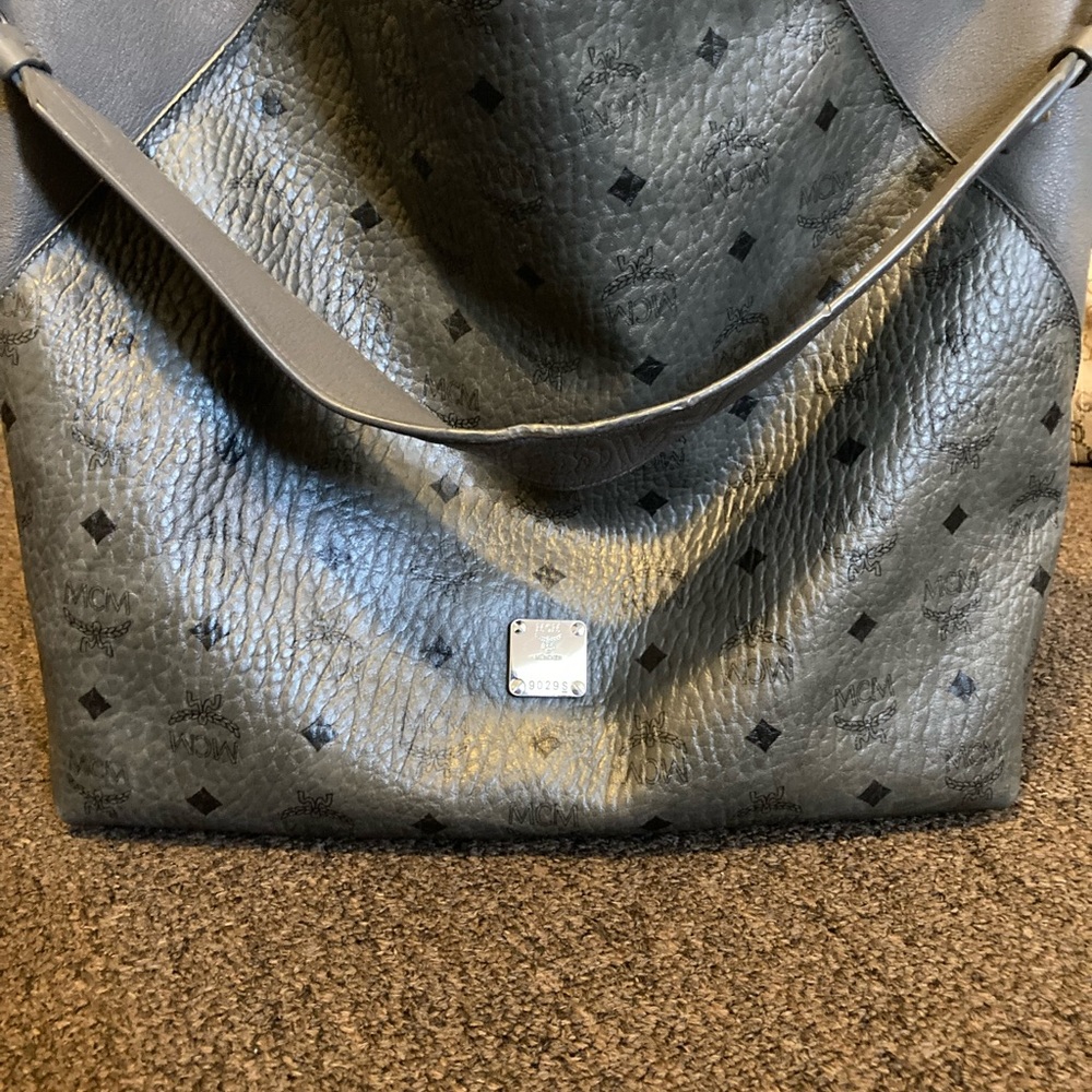 MCM LEATHER HANDBAG